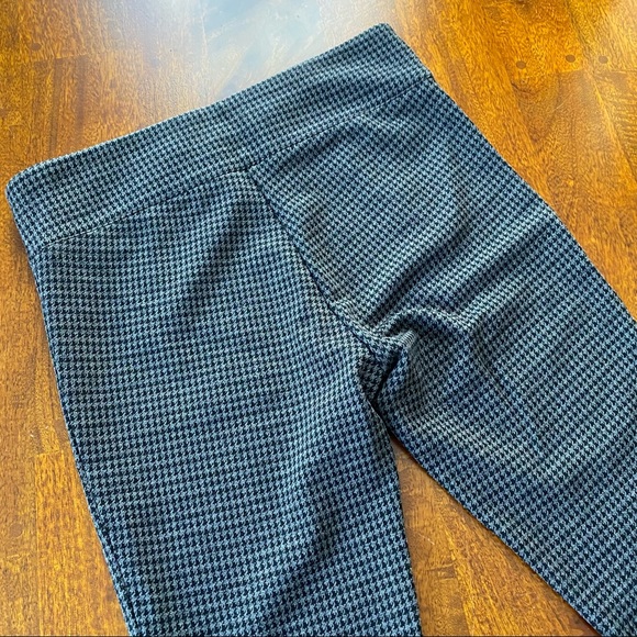 Ann Taylor Houndstooth Leggings - Picture 5 of 10